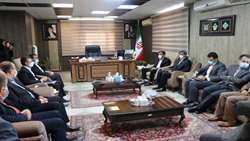 سرپرست دانشگاه علوم پزشکی استان سمنان با فرماندار شهرستان گرمسار دیدار و گفتگو کرد